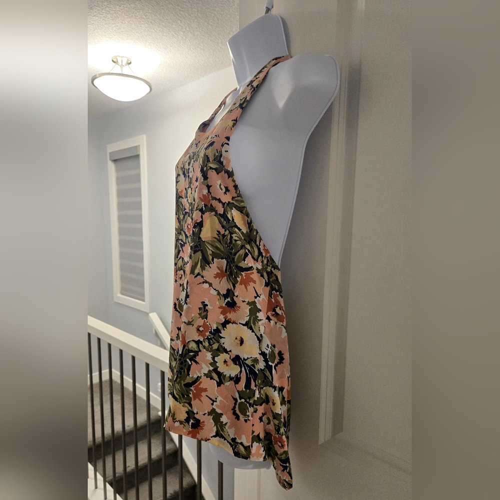 AKIRA CHICAGO BLACK LABEL Boho Floral Print Halter Top With Tie Back. Size S. - Picture 2 of 11
